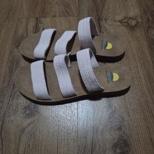 Women's Triple Strap Elastic Slide Sandals in White